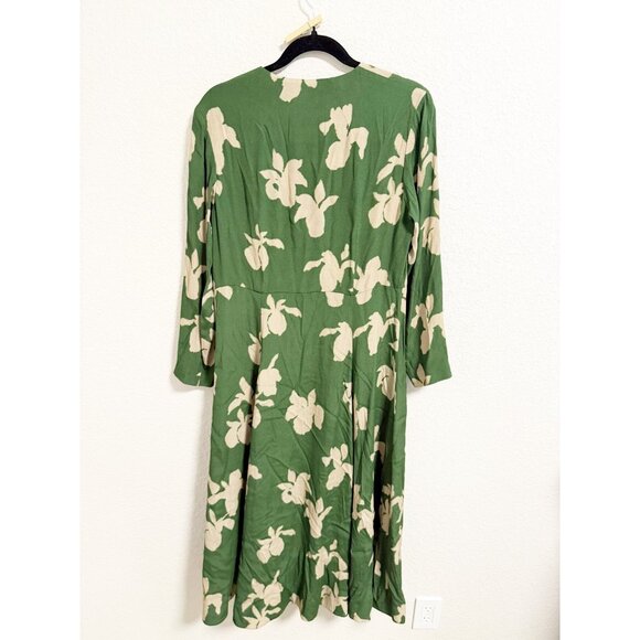 The Fold Lochaline Dress Button Front 3/4 Sleeve  V Neck Floral Green Size 12 - Picture 3 of 7